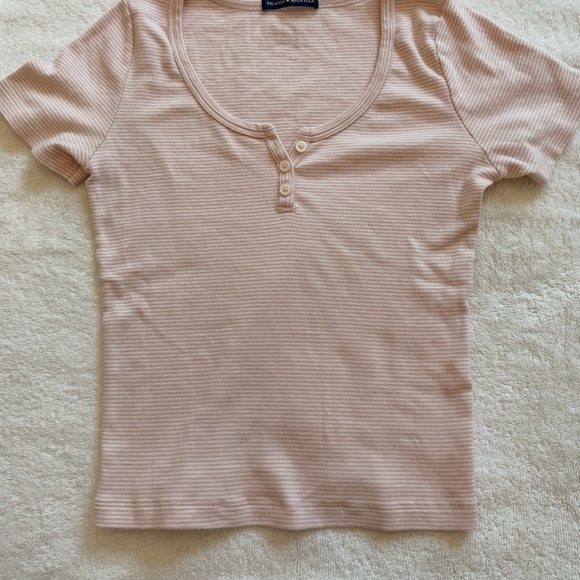 Brandy Melville Pink Top - Picture 2 of 6